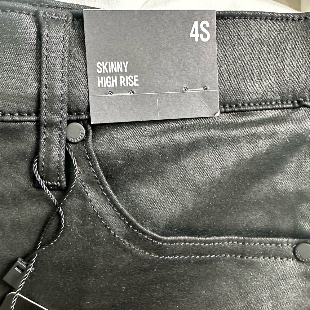 Express skinny, high rise leather jeans. Size 4s